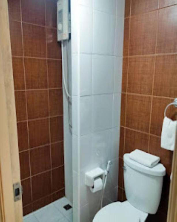 Thousand-Ten Thousand Hotel Бангкок Экстерьер фото